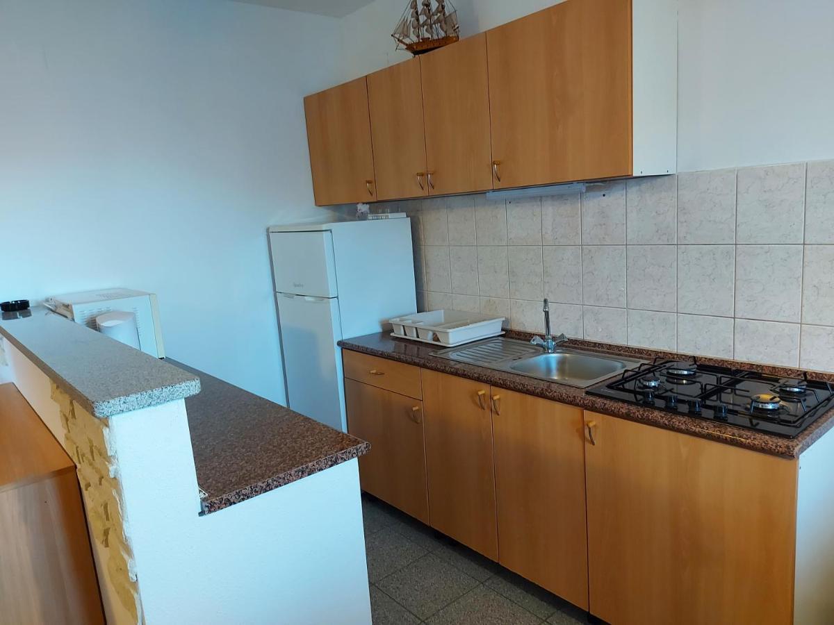 Apartmani Tatjana Okrug Gornji Eksteriør billede