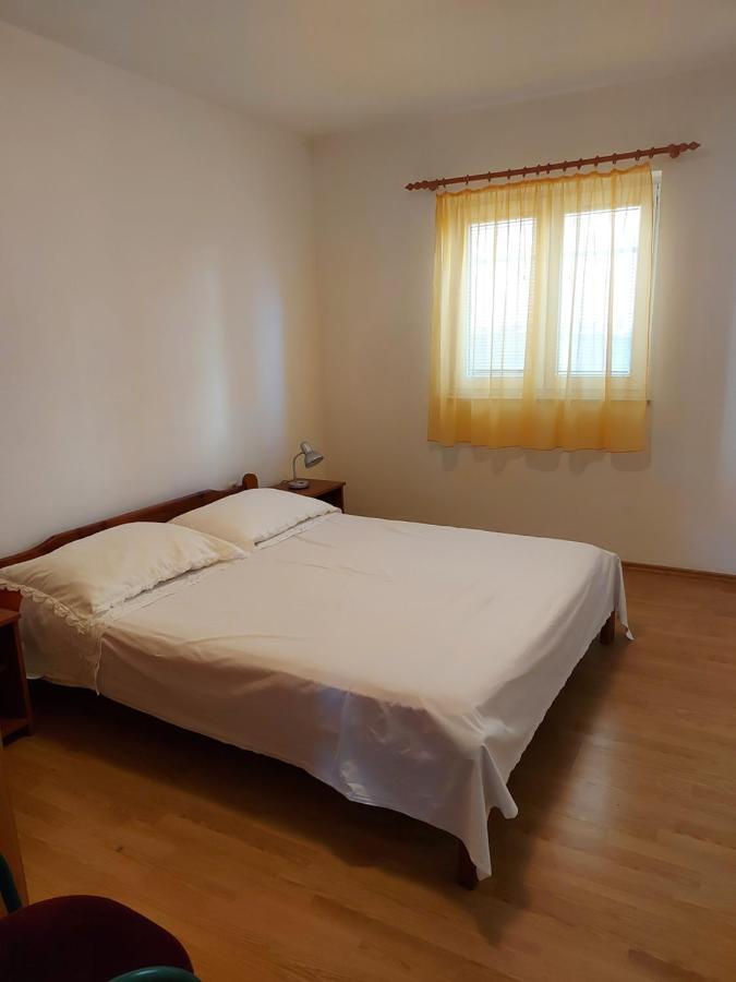 Apartmani Tatjana Okrug Gornji Eksteriør billede